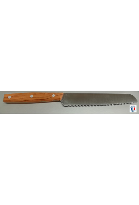 Couteau à pain 17cm lame dentelée en manche bois d'Olivier Poids : 0.160 kg